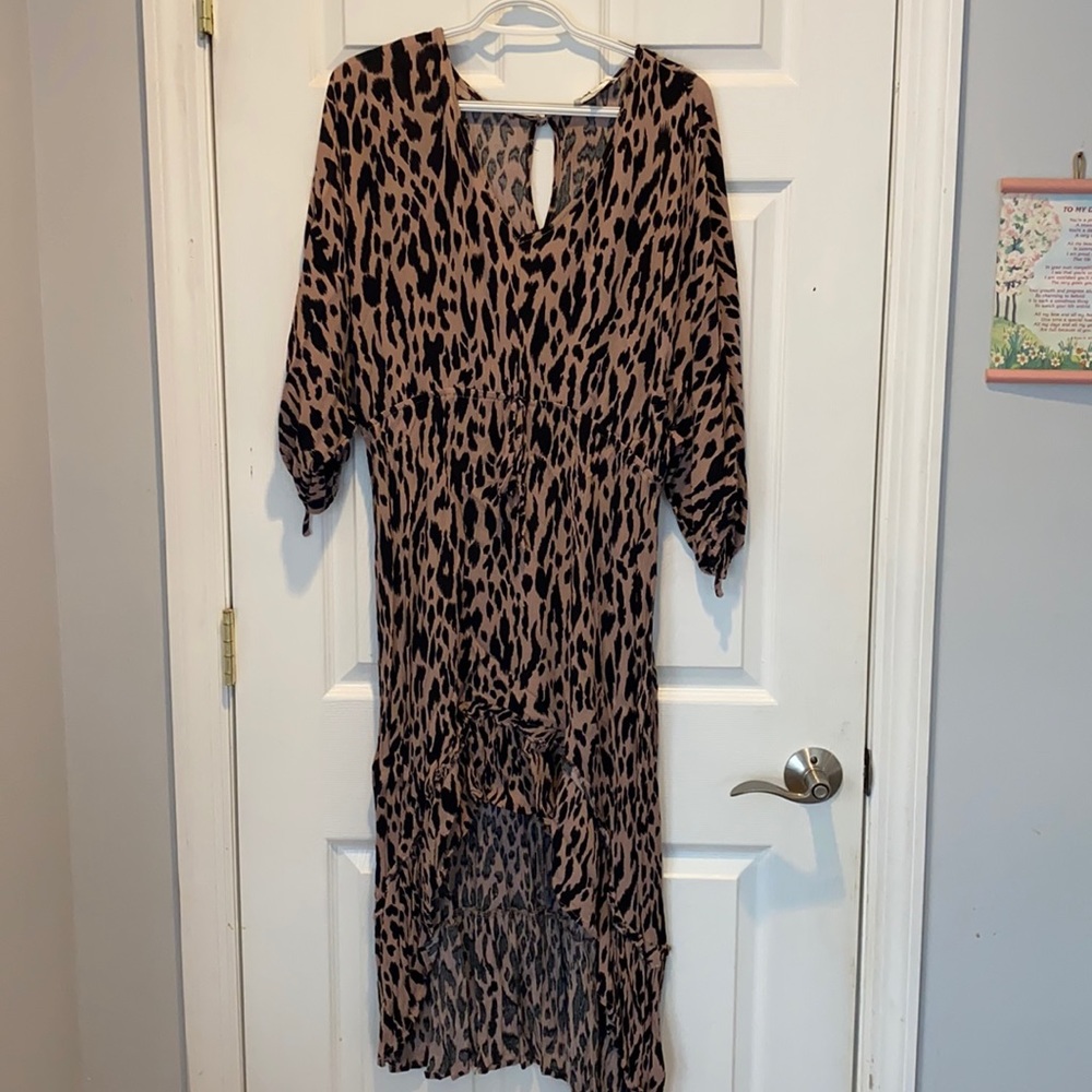Chic Soul leopard dress—high low